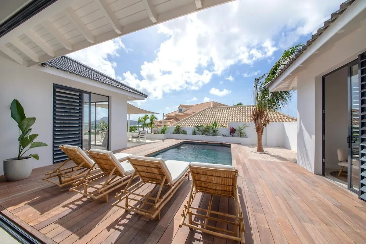 New Tropical Villa I Seaview I 5 Min To Beach I 4Br Willemstad Curaçao