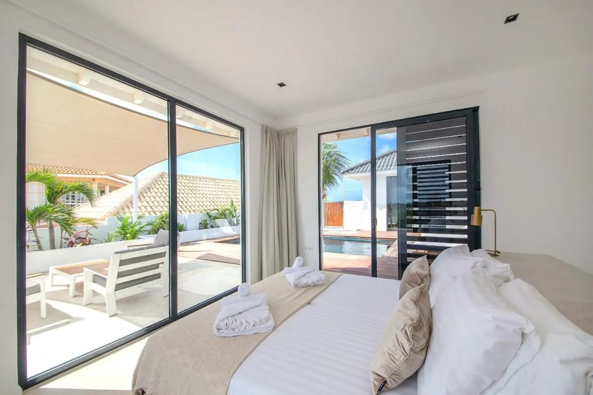 New Tropical Villa I Seaview I 5 Min To Beach I 4Br Willemstad